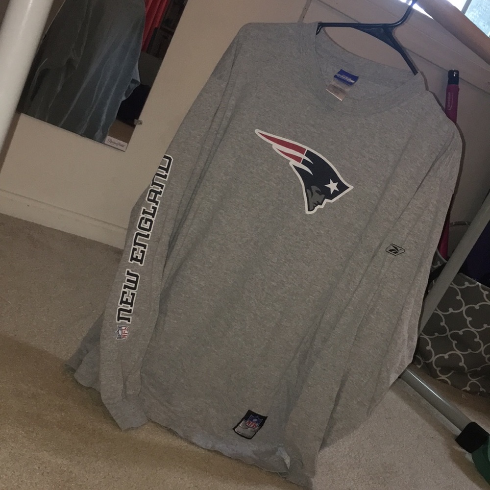 Official NFL Team Apparel New England Patriots Tee